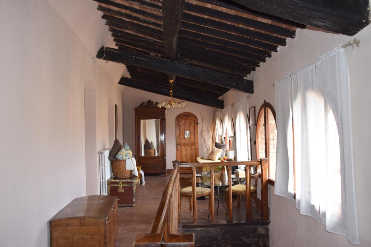 צ'רטאלדו B&B Osteria Del Vicario מראה חיצוני תמונה