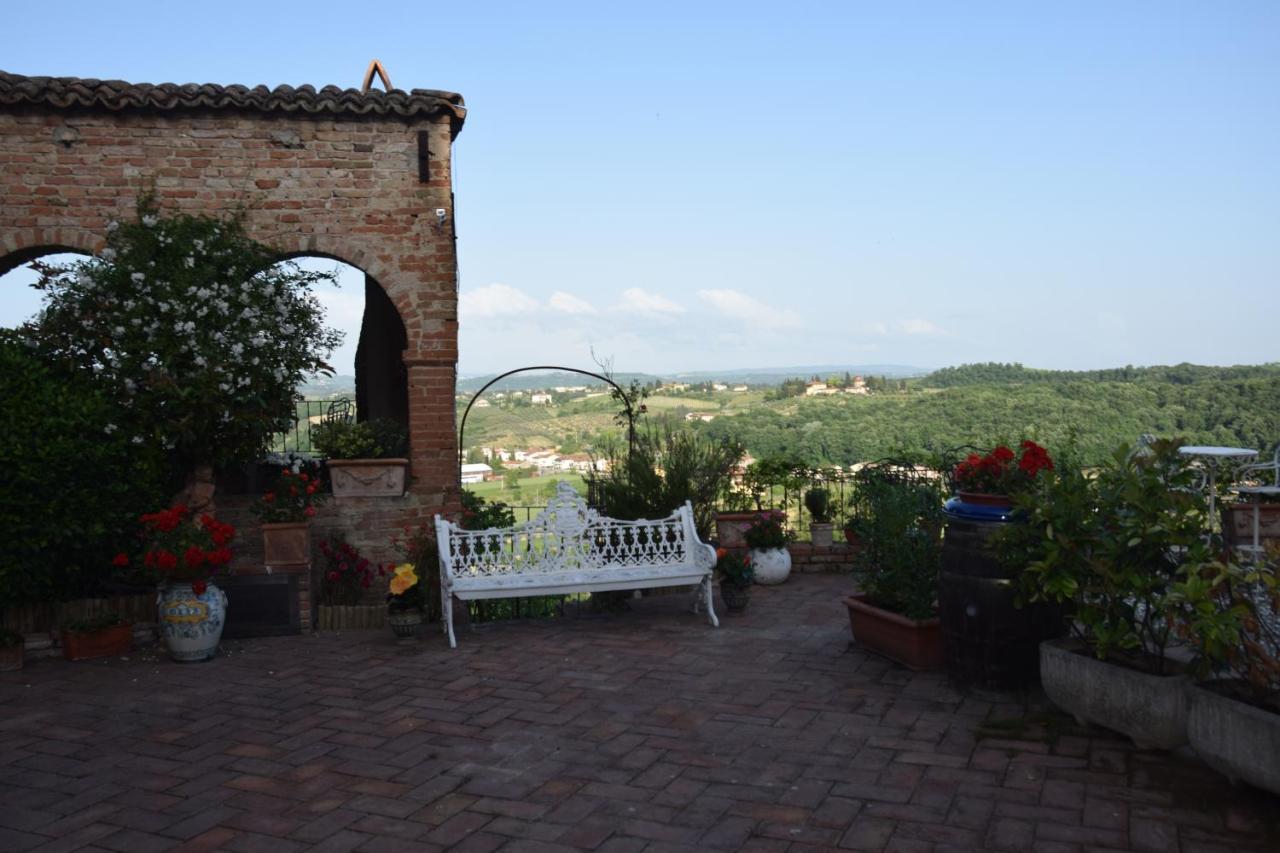 צ'רטאלדו B&B Osteria Del Vicario מראה חיצוני תמונה